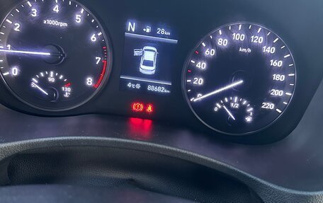 Hyundai Solaris II рестайлинг, 2017 год, 1 350 000 рублей, 6 фотография