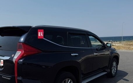 Mitsubishi Pajero Sport III рестайлинг, 2016 год, 2 650 000 рублей, 5 фотография