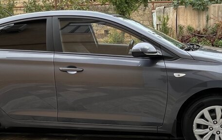 Hyundai Solaris II рестайлинг, 2021 год, 1 620 000 рублей, 7 фотография