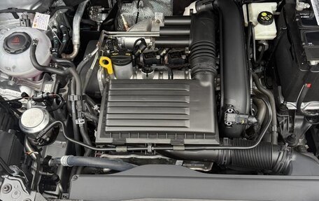 Skoda Karoq I, 2021 год, 3 150 000 рублей, 33 фотография