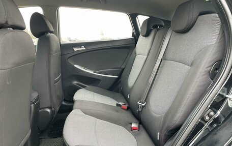 Hyundai Solaris II рестайлинг, 2013 год, 797 000 рублей, 17 фотография