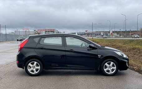 Hyundai Solaris II рестайлинг, 2013 год, 797 000 рублей, 23 фотография