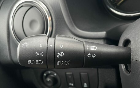 Renault Sandero II рестайлинг, 2019 год, 1 047 000 рублей, 7 фотография