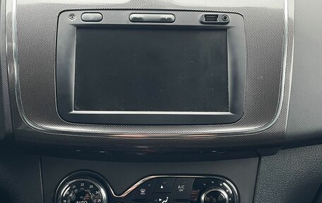 Renault Sandero II рестайлинг, 2019 год, 1 047 000 рублей, 13 фотография