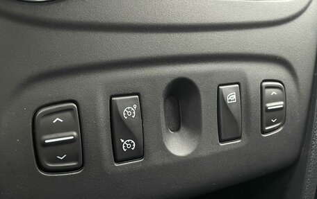 Renault Sandero II рестайлинг, 2019 год, 1 047 000 рублей, 15 фотография