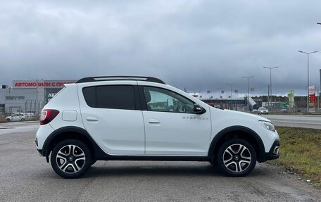 Renault Sandero II рестайлинг, 2019 год, 1 047 000 рублей, 28 фотография