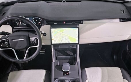 Land Rover Discovery Sport I рестайлинг, 2024 год, 4 081 000 рублей, 9 фотография