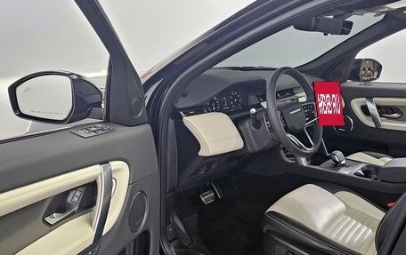 Land Rover Discovery Sport I рестайлинг, 2024 год, 4 081 000 рублей, 7 фотография