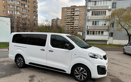 Peugeot Traveller I, 2021 год, 3 500 000 рублей, 2 фотография