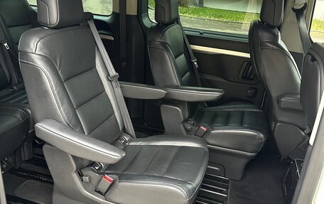 Peugeot Traveller I, 2021 год, 3 500 000 рублей, 11 фотография