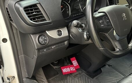 Peugeot Traveller I, 2021 год, 3 500 000 рублей, 22 фотография