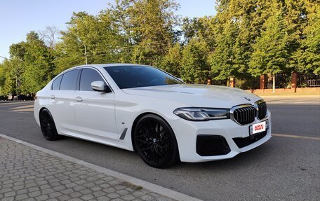 BMW 5 серия, 2021 год, 5 999 999 рублей, 2 фотография