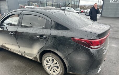 KIA Rio IV, 2021 год, 1 749 000 рублей, 2 фотография