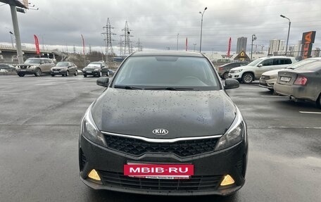 KIA Rio IV, 2021 год, 1 749 000 рублей, 3 фотография