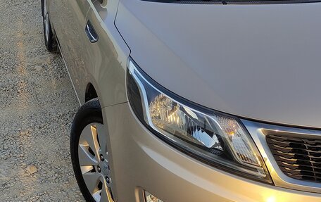 KIA Rio III рестайлинг, 2014 год, 1 000 000 рублей, 6 фотография