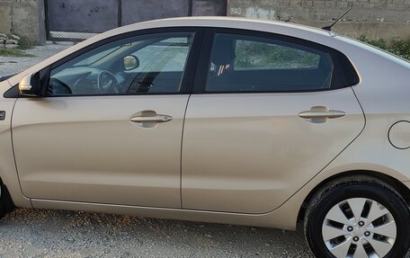 KIA Rio III рестайлинг, 2014 год, 1 000 000 рублей, 11 фотография