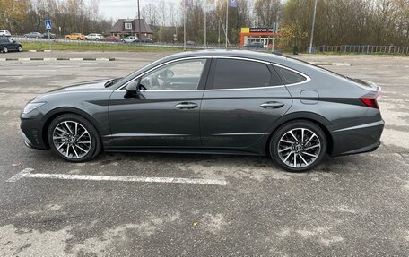 Hyundai Sonata VIII, 2021 год, 2 700 000 рублей, 4 фотография