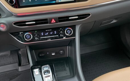 Hyundai Sonata VIII, 2021 год, 2 700 000 рублей, 11 фотография