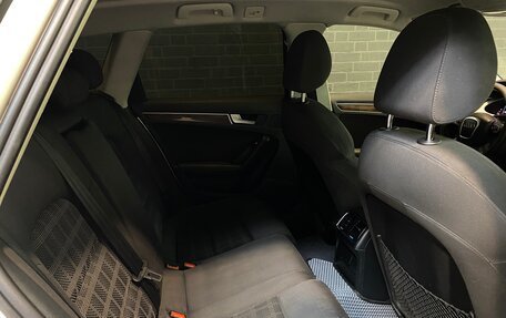 Audi A4, 2010 год, 800 000 рублей, 11 фотография