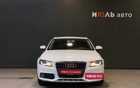Audi A4, 2010 год, 800 000 рублей, 2 фотография
