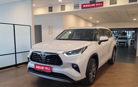 Toyota Highlander, 2025 год, 6 300 000 рублей, 1 фотография