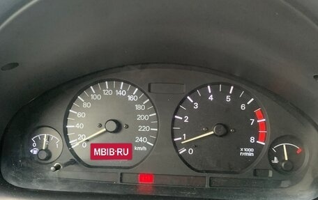 Mitsubishi Carisma I, 2003 год, 420 000 рублей, 17 фотография