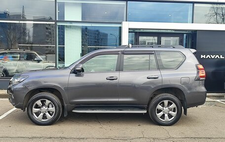 Toyota Land Cruiser Prado 150 рестайлинг 2, 2018 год, 5 699 000 рублей, 8 фотография