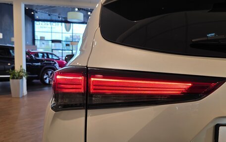 Toyota Highlander, 2025 год, 6 300 000 рублей, 11 фотография