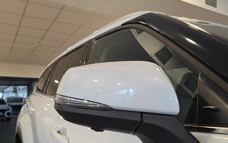 Toyota Highlander, 2025 год, 6 300 000 рублей, 9 фотография