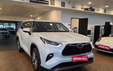 Toyota Highlander, 2025 год, 6 300 000 рублей, 5 фотография