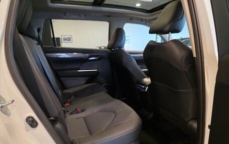 Toyota Highlander, 2025 год, 6 300 000 рублей, 29 фотография