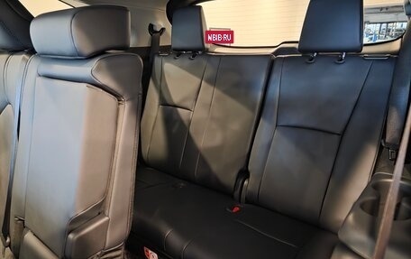 Toyota Highlander, 2025 год, 6 300 000 рублей, 28 фотография