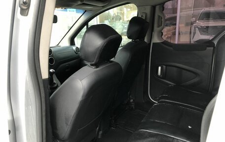 Peugeot Partner II рестайлинг 2, 2009 год, 585 000 рублей, 11 фотография