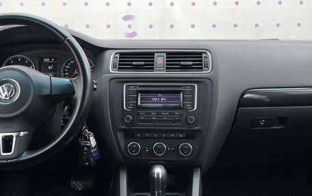 Volkswagen Jetta VI, 2014 год, 1 195 000 рублей, 16 фотография