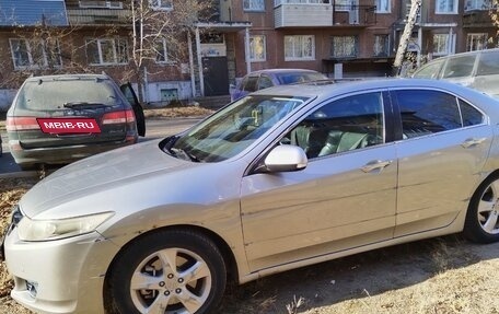 Honda Accord VIII рестайлинг, 2008 год, 900 000 рублей, 16 фотография