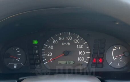 Nissan Sunny N16, 2001 год, 280 000 рублей, 4 фотография