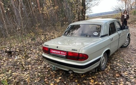 ГАЗ 3110 «Волга», 2002 год, 200 000 рублей, 3 фотография