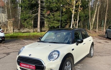 MINI Hatch, 2020 год, 2 250 000 рублей, 1 фотография