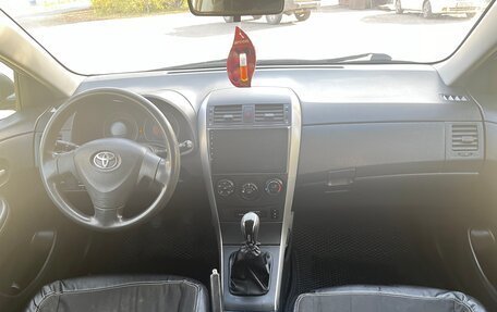 Toyota Corolla, 2008 год, 780 000 рублей, 10 фотография