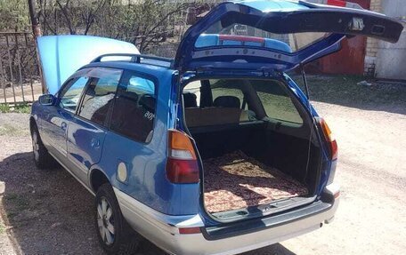 Nissan Wingroad I, 1996 год, 320 000 рублей, 9 фотография