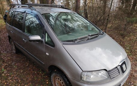 SEAT Alhambra II рестайлинг, 2005 год, 475 000 рублей, 2 фотография