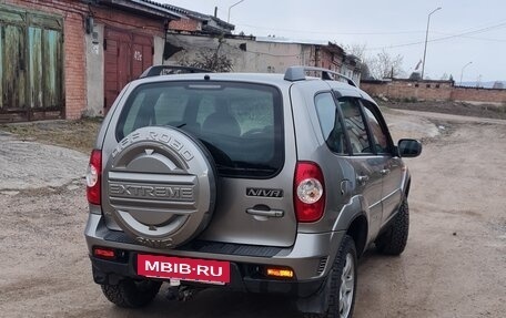 Chevrolet Niva I рестайлинг, 2010 год, 650 000 рублей, 4 фотография