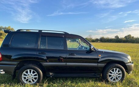 Toyota Land Cruiser 100 рестайлинг 2, 2007 год, 2 690 000 рублей, 9 фотография