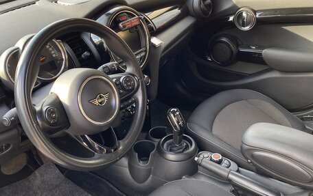 MINI Hatch, 2020 год, 2 250 000 рублей, 7 фотография