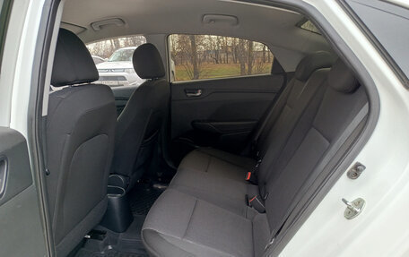 Hyundai Solaris II рестайлинг, 2017 год, 1 119 000 рублей, 12 фотография