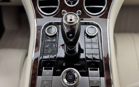 Bentley Continental GT III, 2019 год, 20 450 000 рублей, 26 фотография