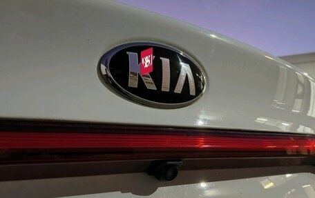 KIA Rio IV, 2018 год, 1 370 000 рублей, 15 фотография