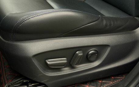 Toyota C-HR I рестайлинг, 2020 год, 2 650 000 рублей, 12 фотография