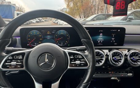 Mercedes-Benz A-Класс, 2022 год, 4 200 000 рублей, 2 фотография