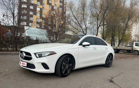 Mercedes-Benz A-Класс, 2022 год, 4 200 000 рублей, 12 фотография